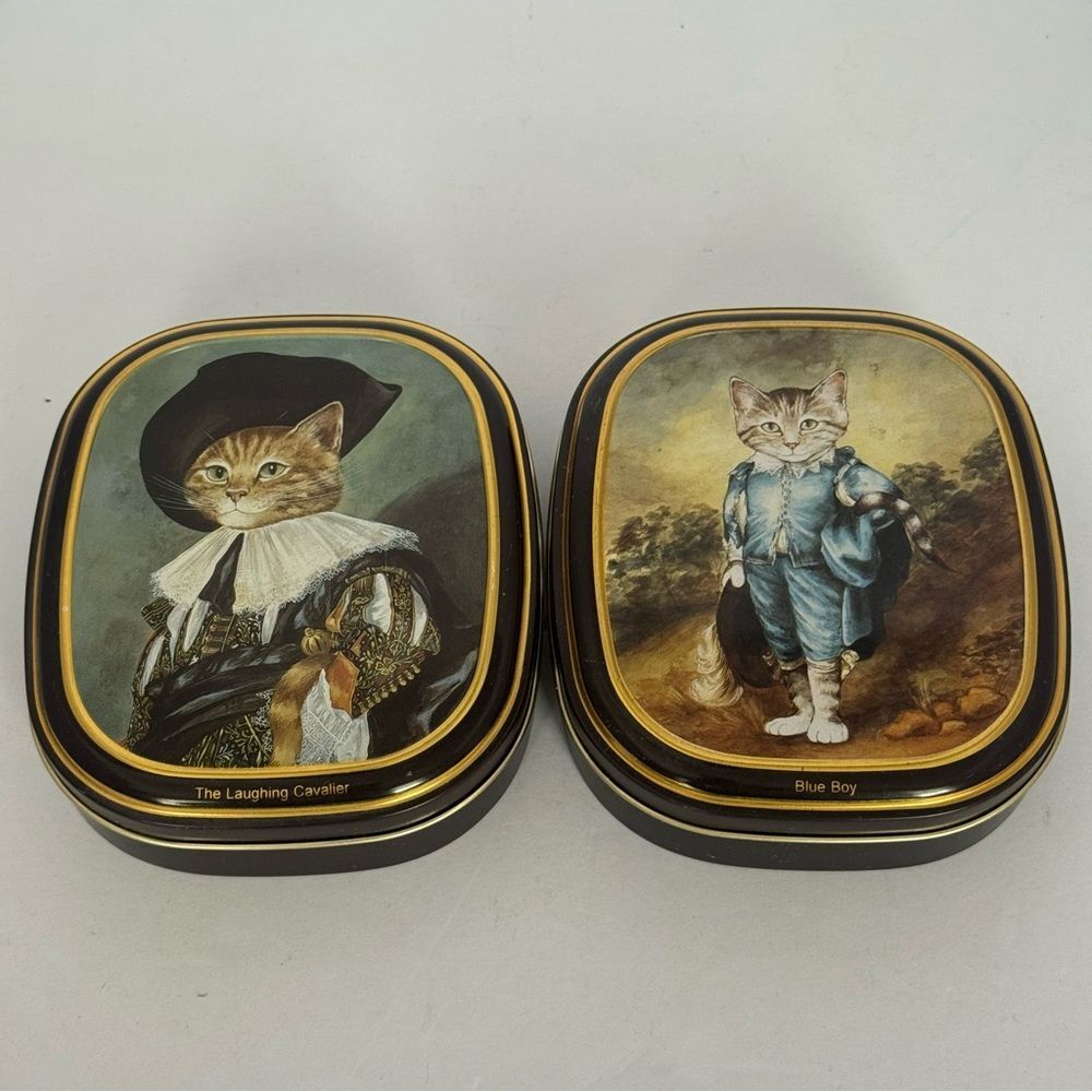 2 vintage Bentley's of London 'The Cats Gallery' tins EMPTY